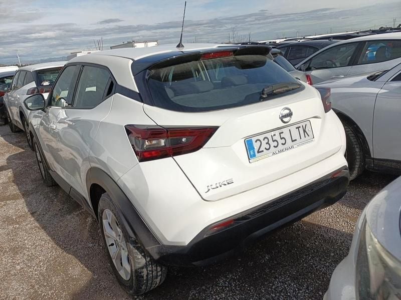 Usado Nissan Juke Acenta 114 CV (83 kW) 2021 Blanco SUV