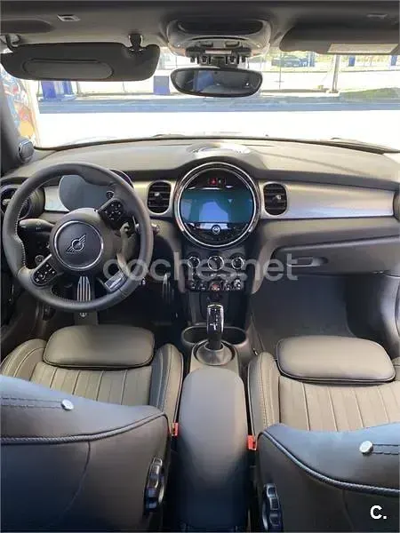 Usado Mini John Cooper Works 231 CV (169 kW) 2022 Gris / plata Utilitario