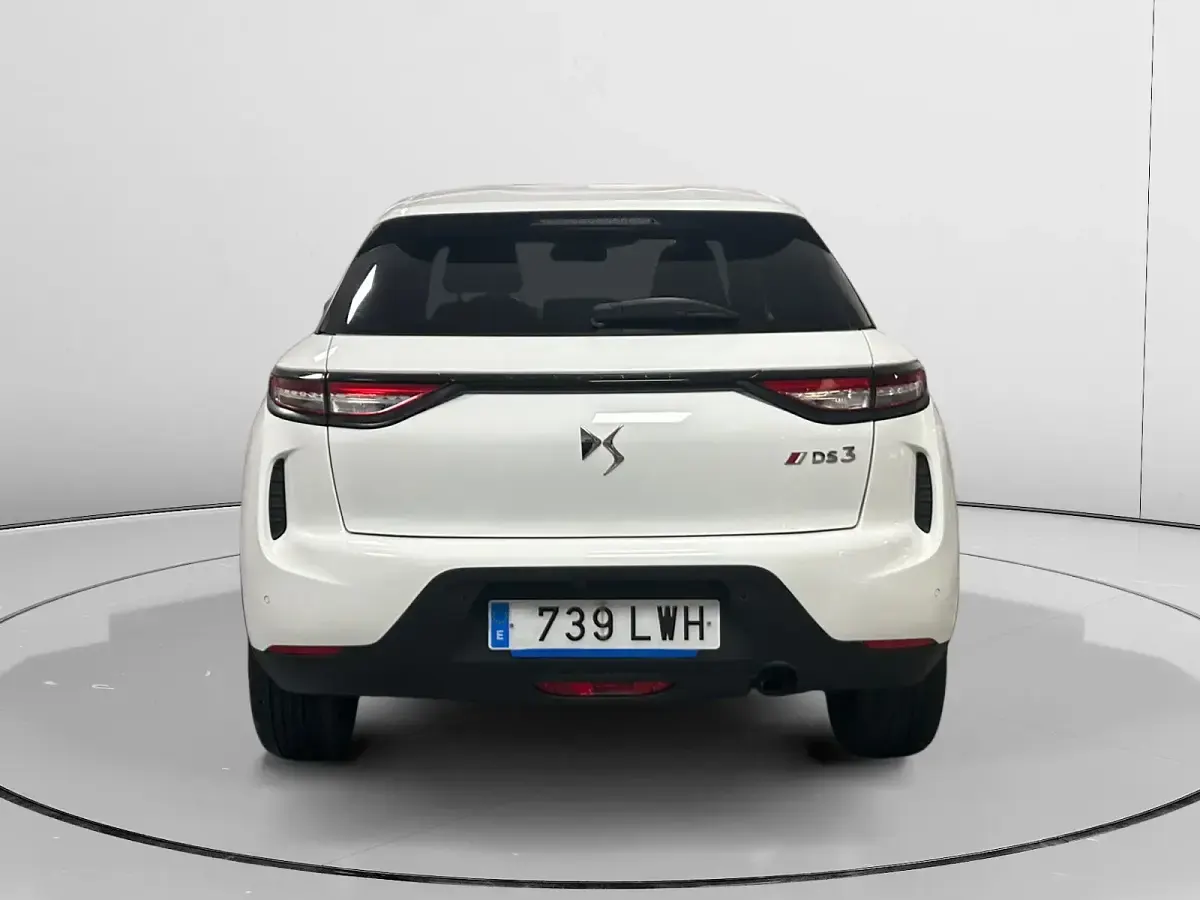 Usado DS Automobiles DS3 Crossback Performance 101 CV (74 kW) 2022 Blanco SUV