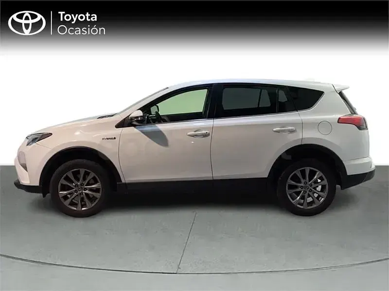 Usado Toyota RAV4 Hybrid Advance 197 CV (144 kW) 2016 Blanco SUV
