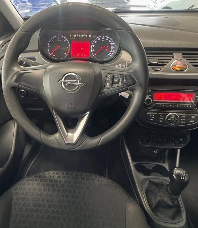 Usado Opel Corsa Selective 75 CV (55 kW) 2015 Blanco Utilitario