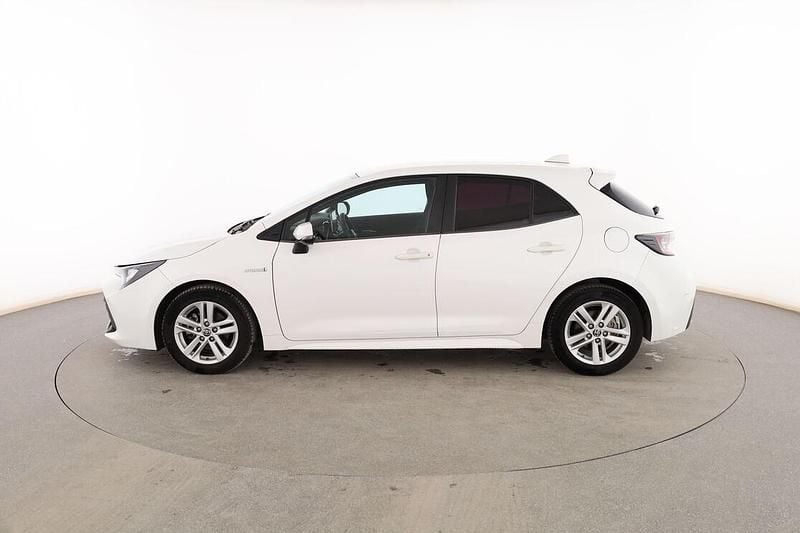 Usado Toyota Corolla Active 122 HP (89 kW) 2020 Branco Sedan