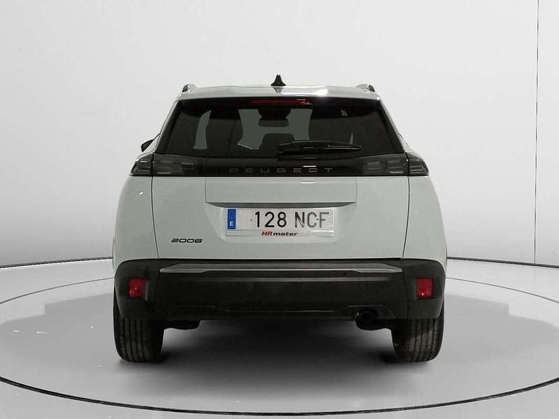 Usado Peugeot 2008 Allure 102 CV (75 kW) 2025 Blanco SUV