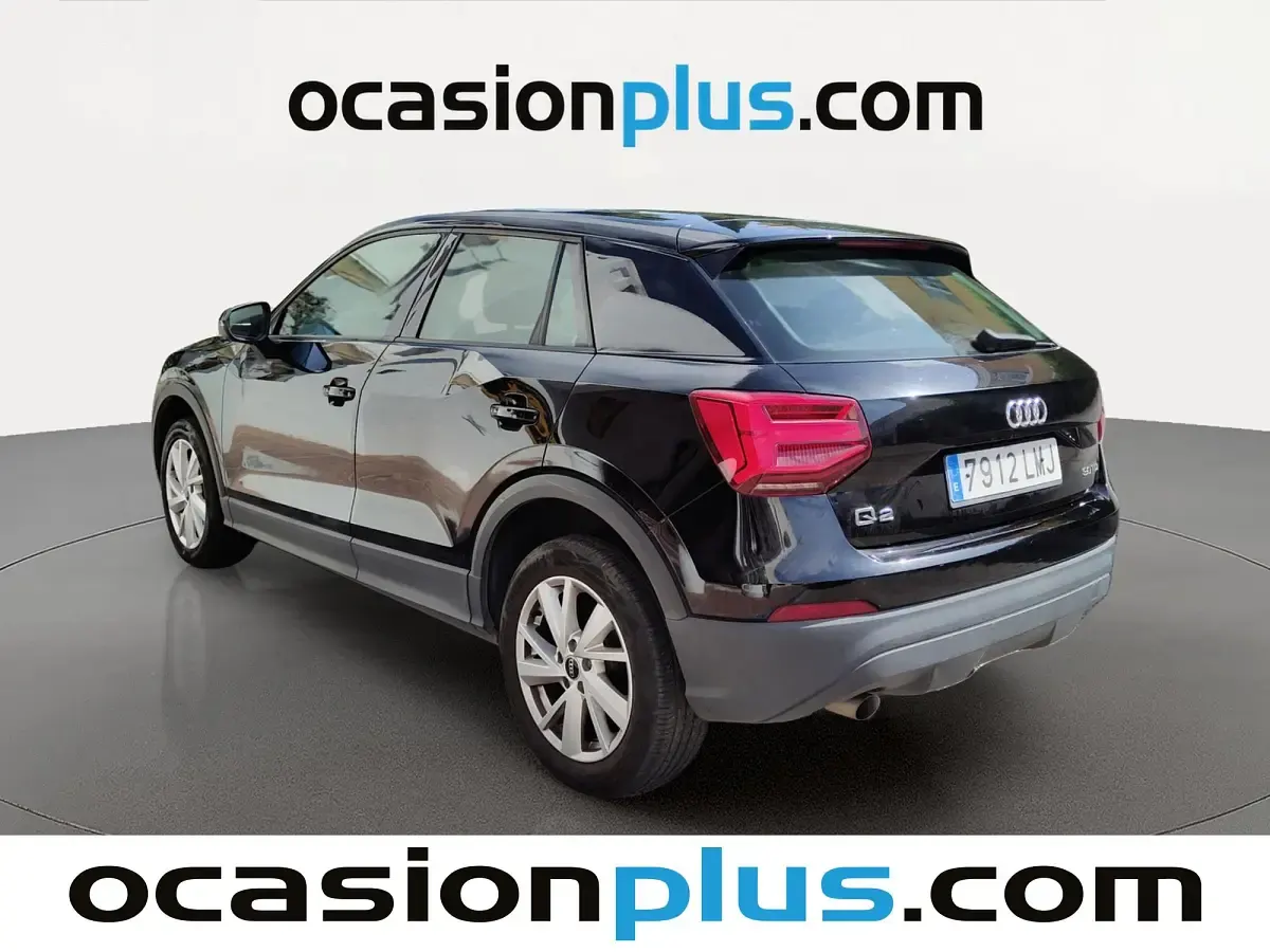 Usado Audi Q2 Advanced Plus 116 CV (85 kW) 2021 Negro SUV