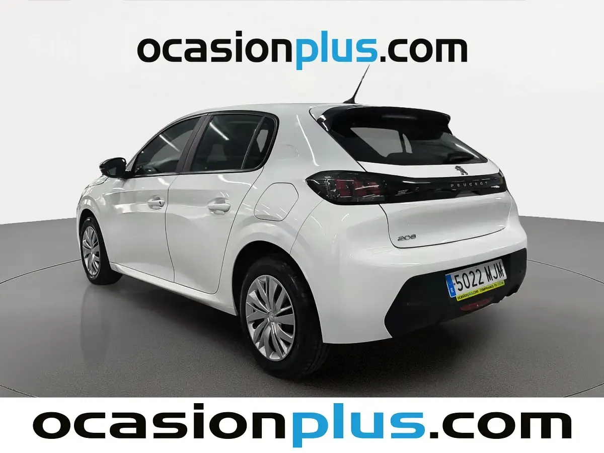 Usado Peugeot 208 Active 102 CV (75 kW) 2023 Blanco Utilitario