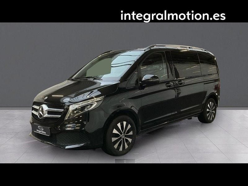Usado Mercedes V300 239 CV (175 kW) 2022 Negro Monovolumen