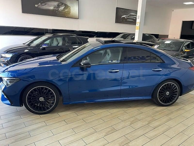 Usado Mercedes CLA220 190 CV (139 kW) 2024 Azul Berlina