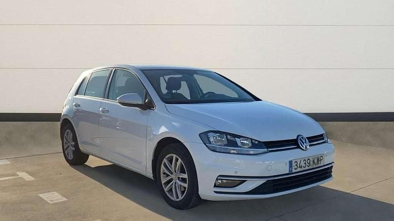 Usado VW Golf VII Advance 116 CV (85 kW) 2019 Blanco Berlina
