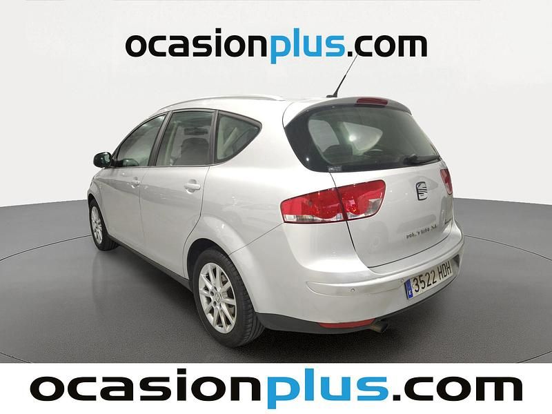 Usado Seat Altea Ecomotive 105 CV (77 kW) 2011 Gris Monovolumen