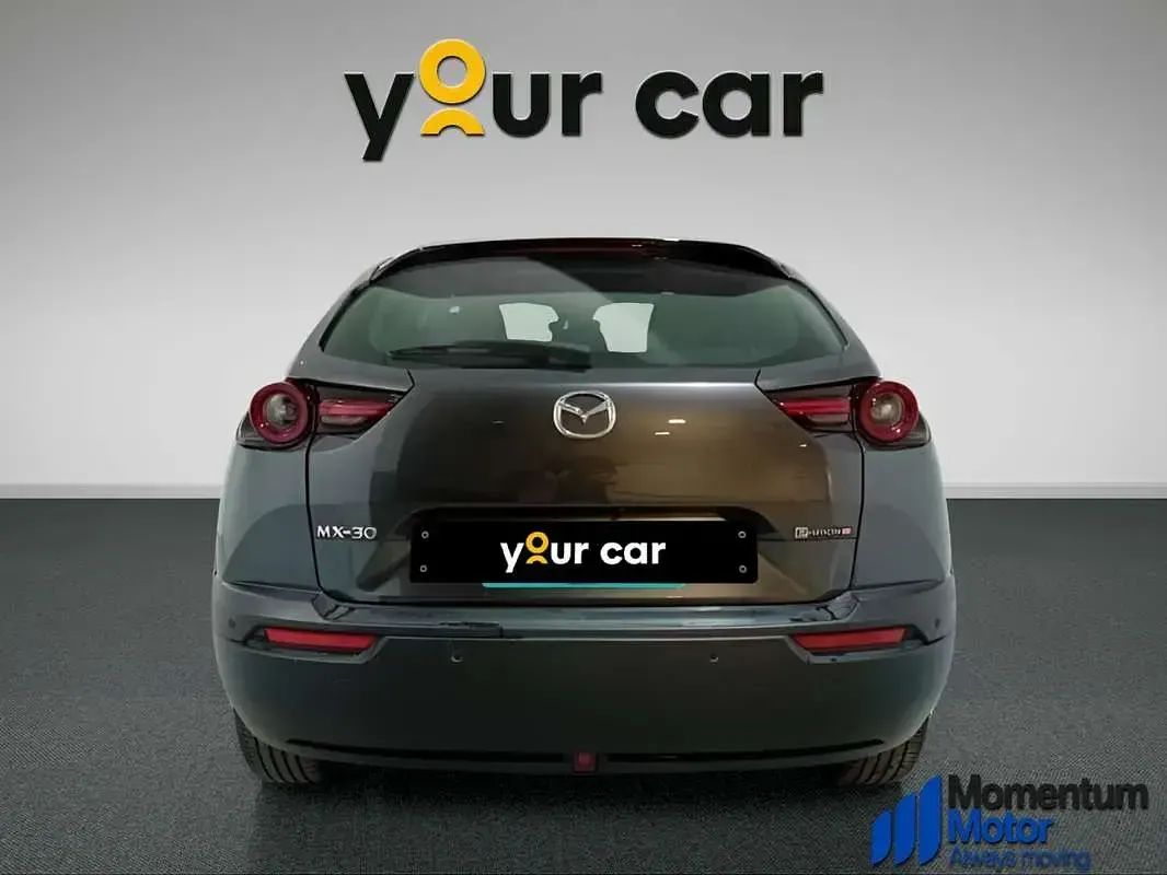 Usado Mazda MX30 Exclusive-Line 106 kW (145 CV) 2024 Gris SUV