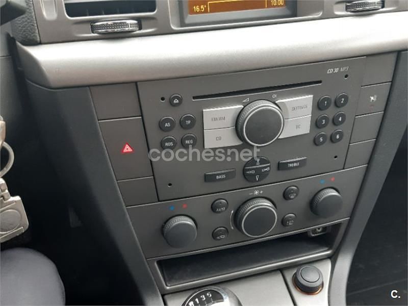 Usado Opel Vectra Elegance 120 CV (88 kW) 2008 Gris / plata Berlina