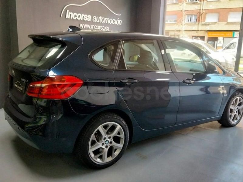Usado BMW 218 Comfort Edition 150 CV (110 kW) 2015 Negro Familiar