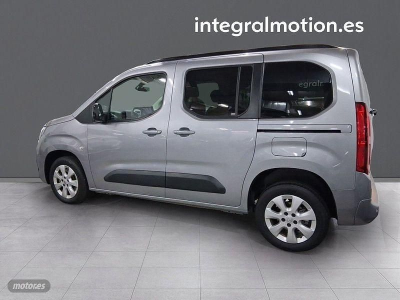 Usado Opel Combo Business Edition 102 CV (75 kW) 2023 Gris Monovolumen