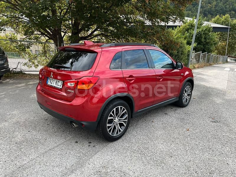 Usado Mitsubishi ASX Motion 117 CV (86 kW) 2017 Granate SUV