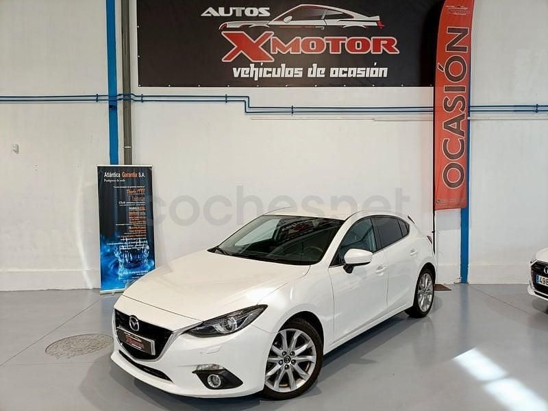 Usado Mazda 3 Luxury 150 CV (110 kW) 2015 Blanco Berlina