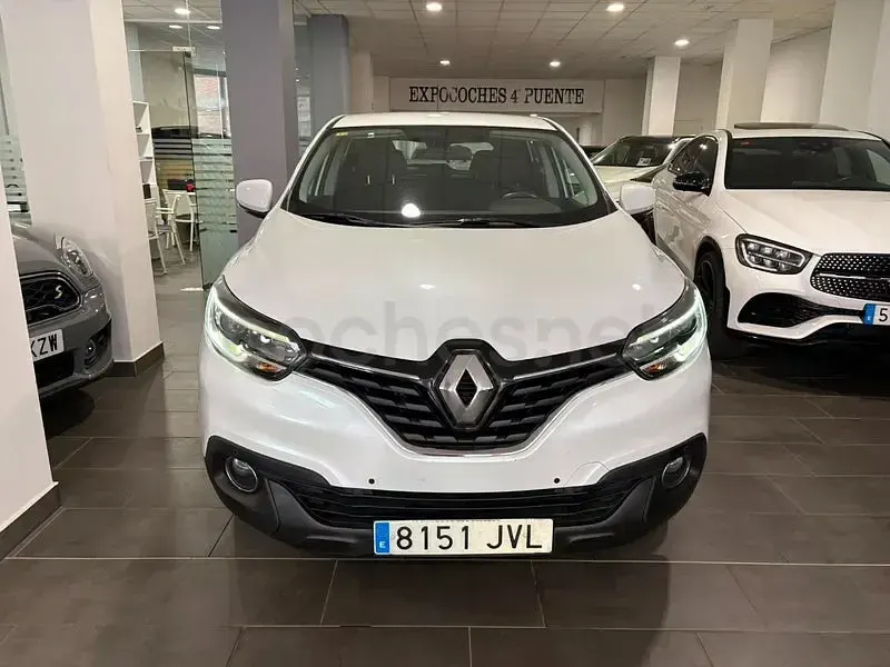 Usado Renault Kadjar Zen 130 CV (95 kW) 2016 Blanco SUV