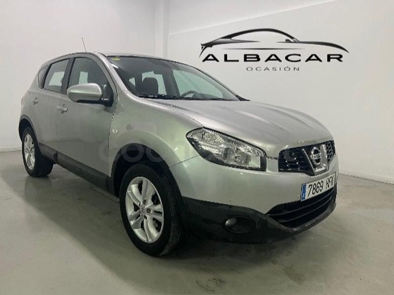 Usado Nissan Qashqai Premium Edition 150 CV (110 kW) 2011 Gris / plata SUV