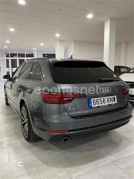 Usado Audi A4 150 CV (110 kW) 2018 Gris / plata Familiar
