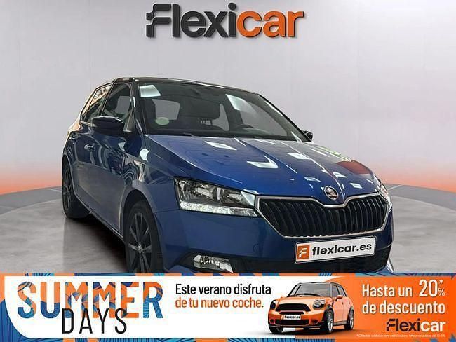Usado Skoda Fabia Active 75 CV (55 kW) 2019 Azul Utilitario
