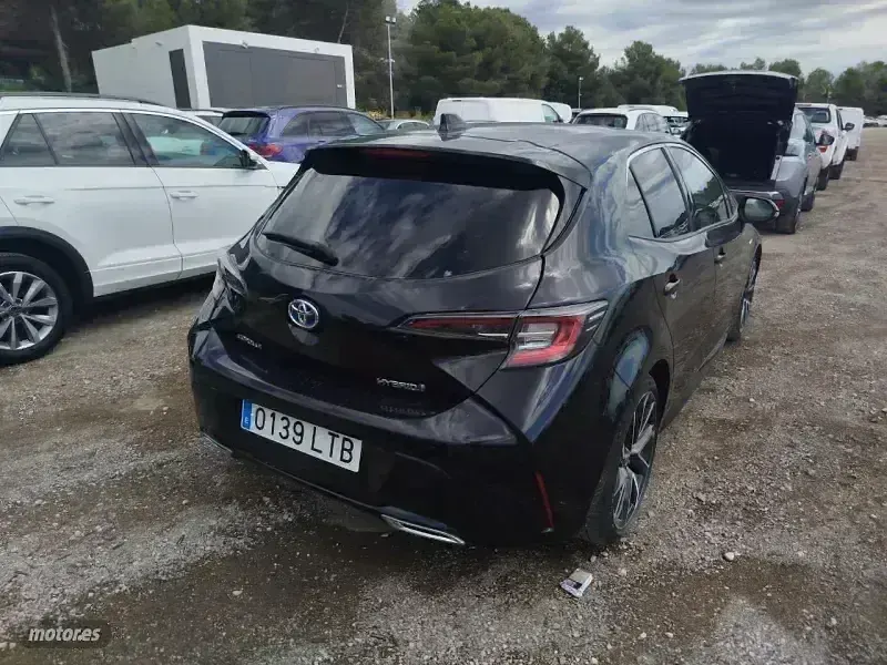 Usado Toyota Corolla Advance 180 CV (132 kW) 2021 Negro
