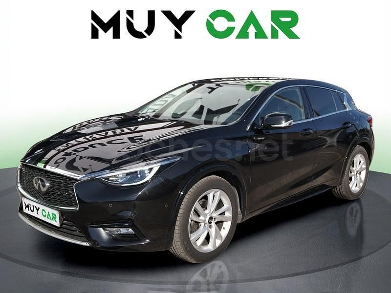 Usado Infiniti Q30 Premium 122 CV (89 kW) 2019 Negro Berlina