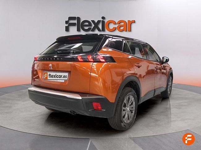 Usado Peugeot 2008 Active 100 CV (73 kW) 2022 Naranja SUV