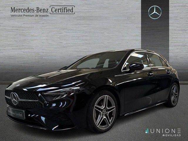 Negro noche Usado 2025 Mercedes A180 AMG line | 33.600 € (Precio justo) - Imagen 1/4
