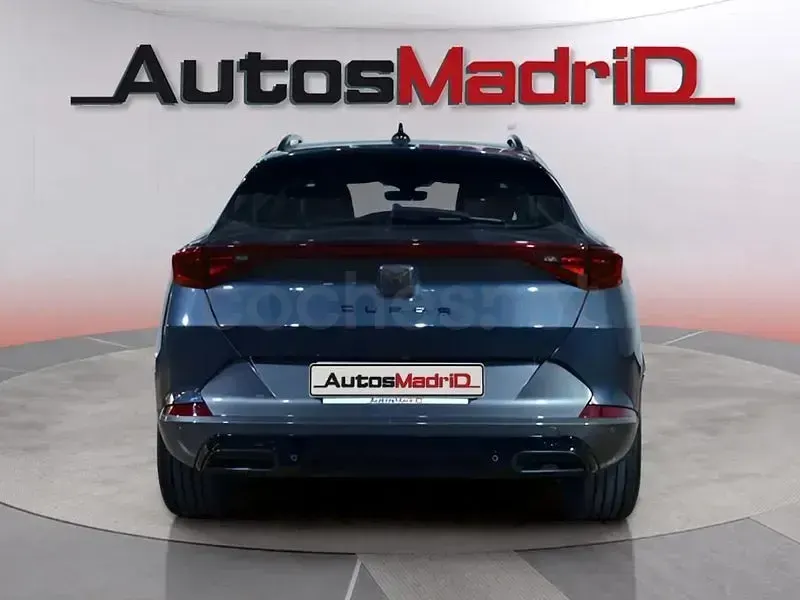 Usado Cupra Formentor 150 CV (110 kW) 2022 Gris / plata SUV