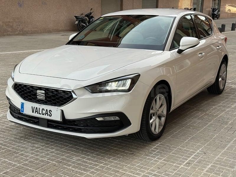 Usado Seat Leon Style 115 CV (84 kW) 2020 Blanco Berlina