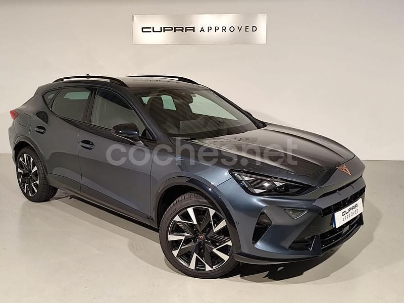 Gris / plata Nuevo 2025 Cupra Formentor SUV | 39.900 € (Un poco caro) - Imagen 1/4