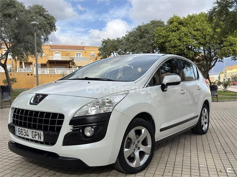 Usado Peugeot 3008 Premium 110 CV (80 kW) 2009 Blanco Berlina