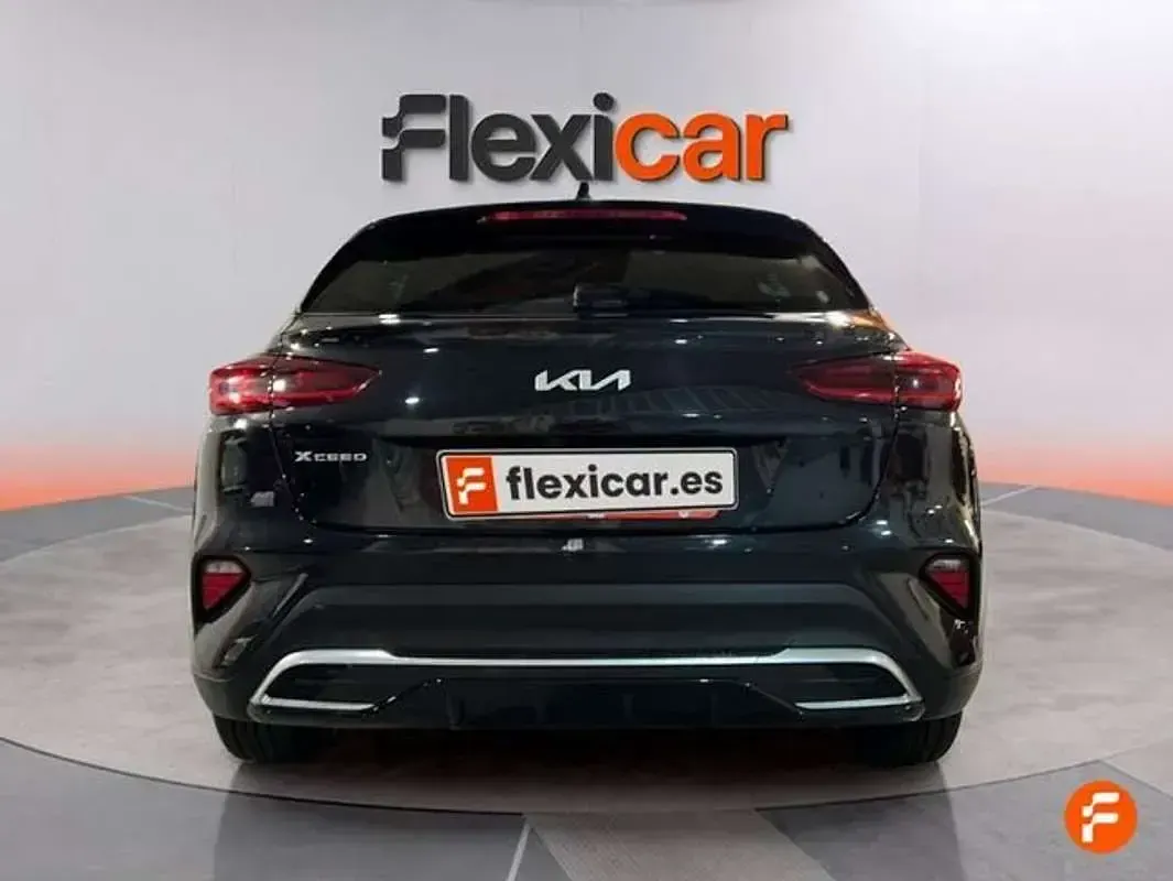 Usado Kia XCeed 160 CV (117 kW) 2023 Negro SUV