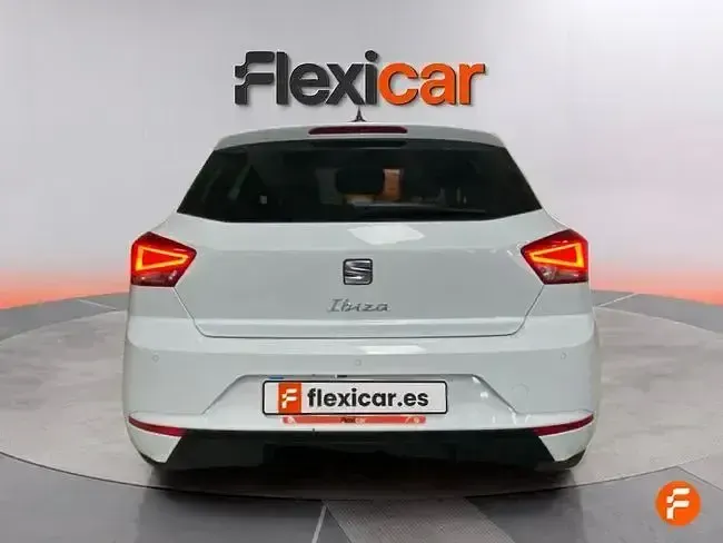 Usado Seat Ibiza XCELLENCE 115 CV (84 kW) 2024 Blanco Utilitario