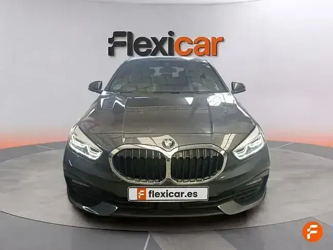Käytetty BMW 118 140 HP (102 kW) 2020 Harmaa Viistoperä