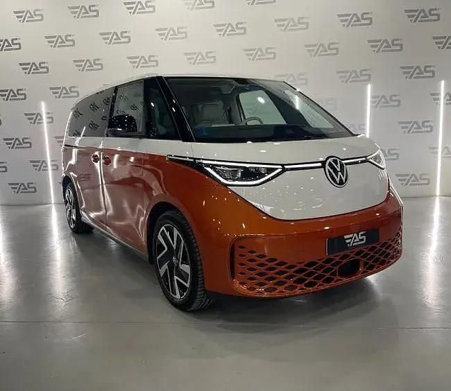 Begagnad VW ID. Buzz Edition 150 kW (204 HK) 2023 Orange Minibuss