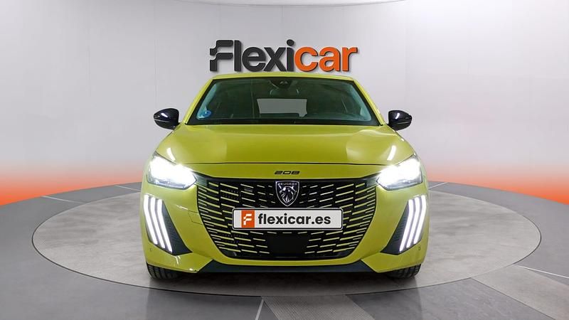 Usado Peugeot 208 Allure 110 CV (80 kW) 2025 Verde Utilitario