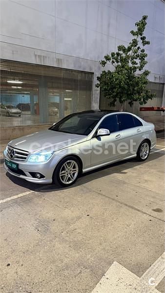 Usado Mercedes C280 231 CV (169 kW) 2008 Gris / plata Berlina