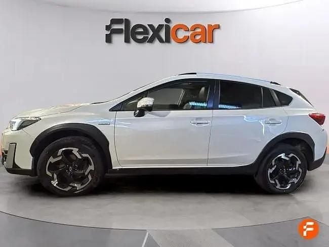 Usado Subaru XV 150 HP (110 kW) 2023 Branco SUV