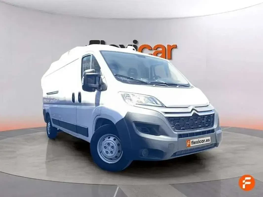 Usado Citroën Jumper 140 CV (102 kW) 2022 Blanco Monovolumen