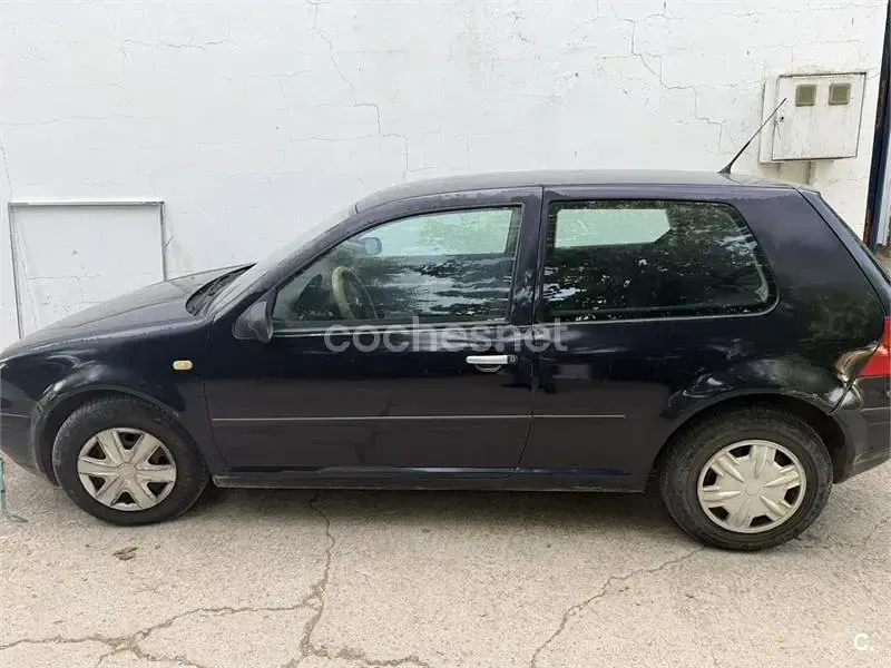 Usado VW Golf III Conceptline 75 CV (55 kW) 1999 Azul Berlina