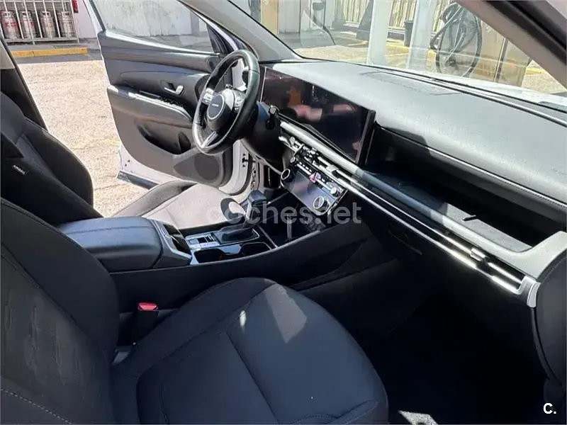 Usado Hyundai Tucson N Line 136 CV (100 kW) 2024 Blanco SUV
