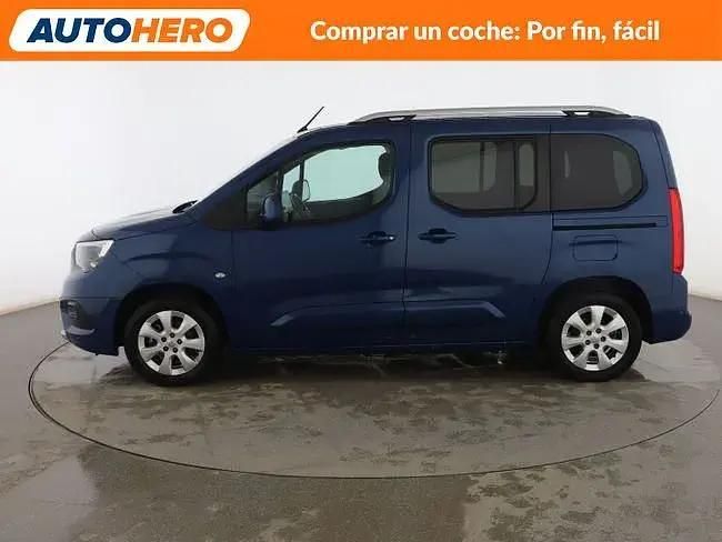 Usado Opel Combo Innovation 110 HP (80 kW) 2019 Azul Monovolume