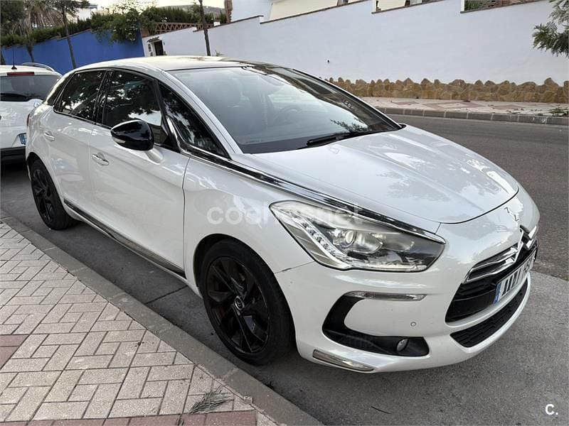 Usado Citroën DS5 Style 163 CV (119 kW) 2013 Blanco Utilitario