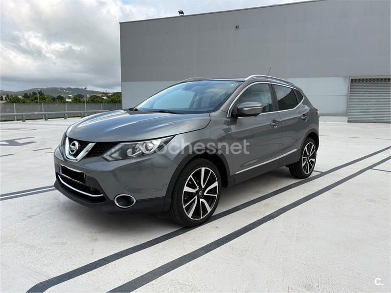 Gris / plata Usado 2014 Nissan Qashqai Tekna SUV | 12.850 € (Precio justo) - Imagen 1/4