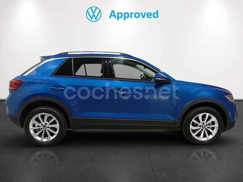 Usado VW T-Roc Advance 110 CV (80 kW) 2021 Azul SUV