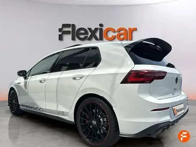 Usado VW Golf VII GTI Clubsport 301 CV (221 kW) 2021 Blanco Utilitario