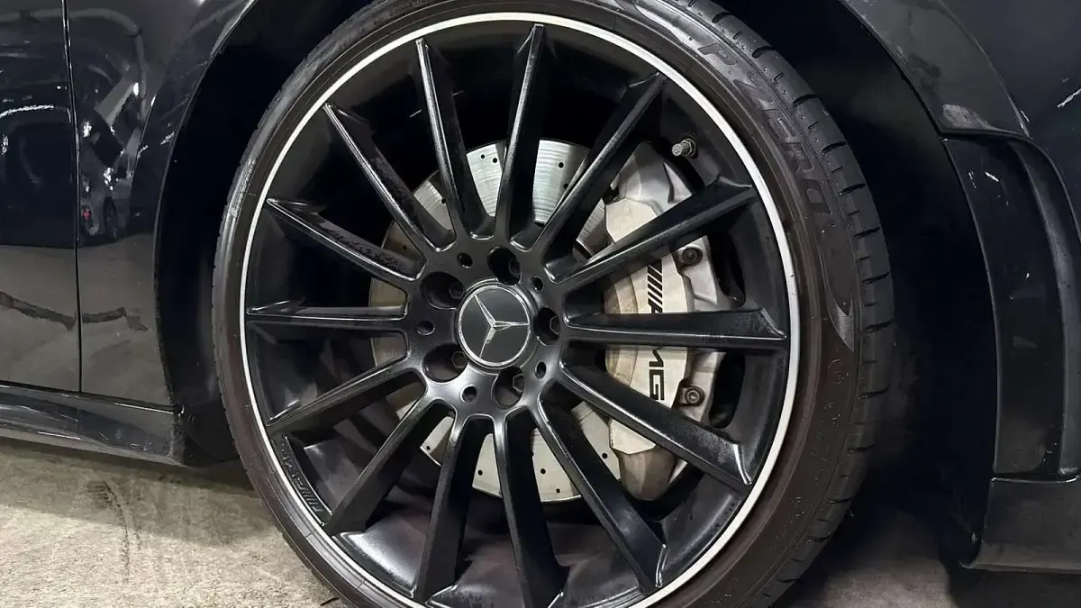 Usado Mercedes A35 AMG AMG 306 CV (225 kW) 2019 Negro Berlina