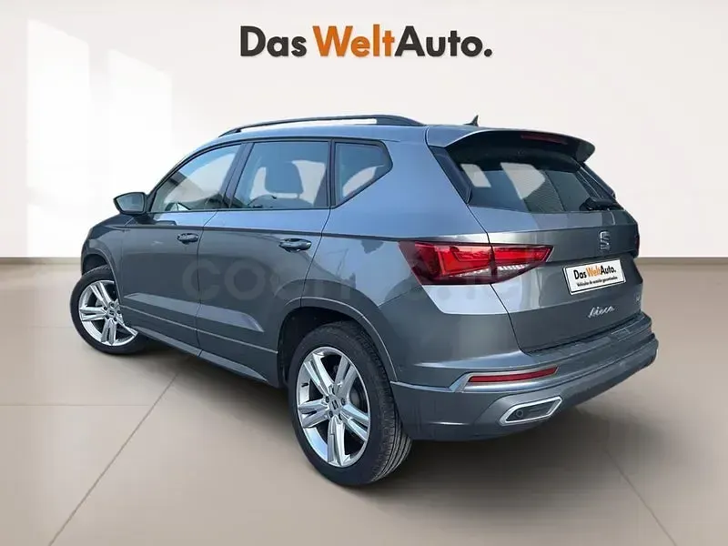 Usado Seat Ateca FR 150 CV (110 kW) 2022 Gris / plata SUV