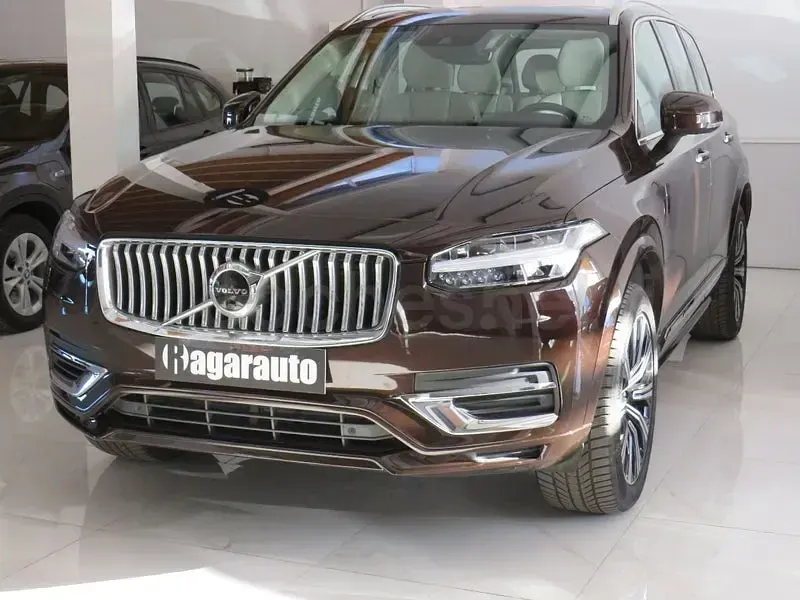 Usado Volvo XC90 Inscription 390 CV (286 kW) 2020 Marrón SUV