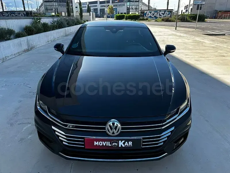 Usado VW Arteon R-line 150 CV (110 kW) 2019 Gris / plata Utilitario